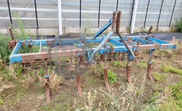 Cultivator met rol