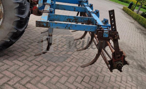 Cultivator met rol