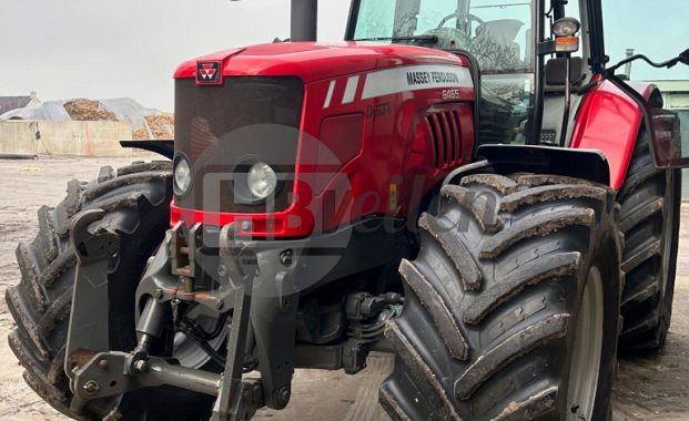 Tractor