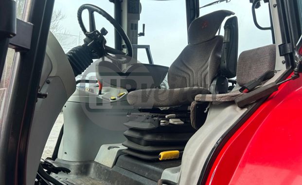 Tractor