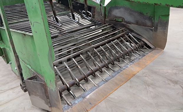 Rooimachine (1.50)