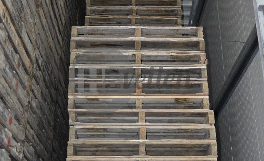 Pallets (120x120 cm)