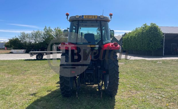 Tractor