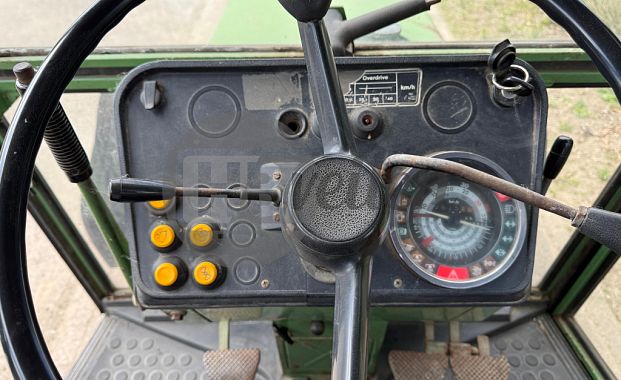 Tractor