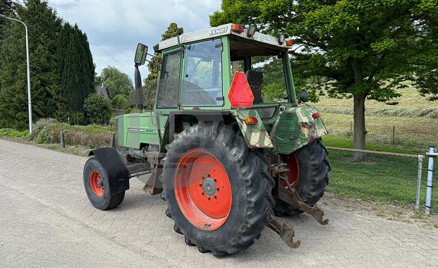 Tractor