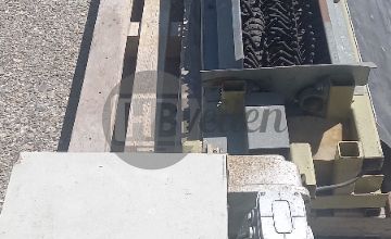 Ontklistermachine / narcissenbreker