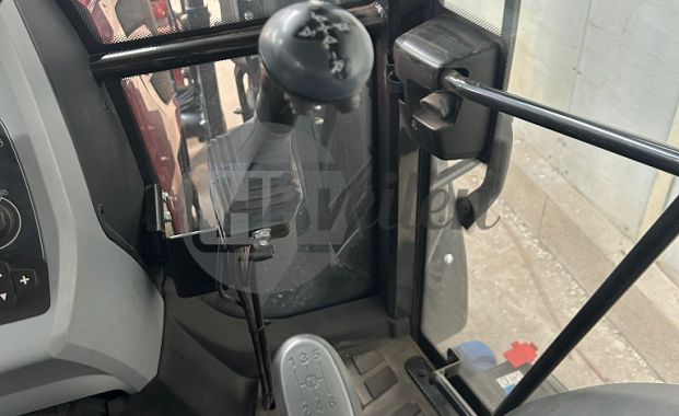 Tractor met voorlader
