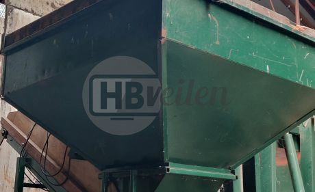 Bunker met elevator