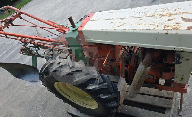 Tractor