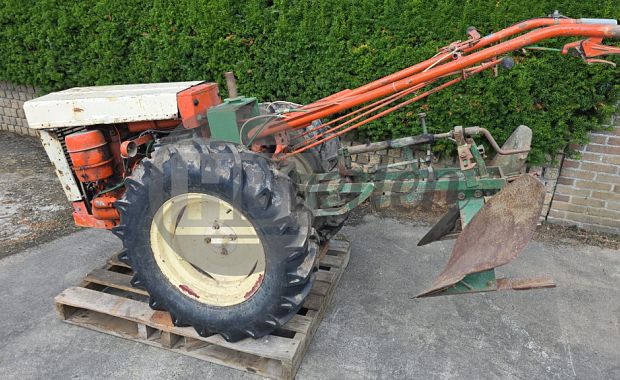 Tractor