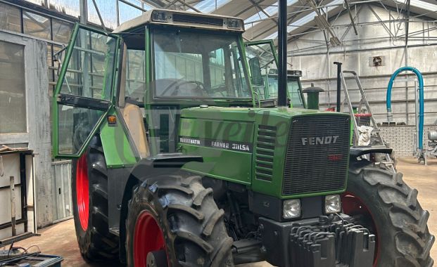 Tractor