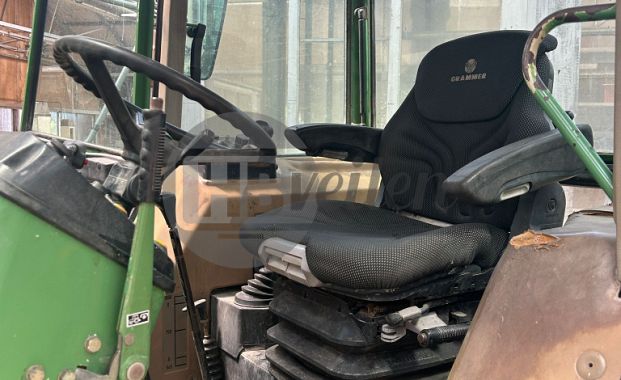Tractor
