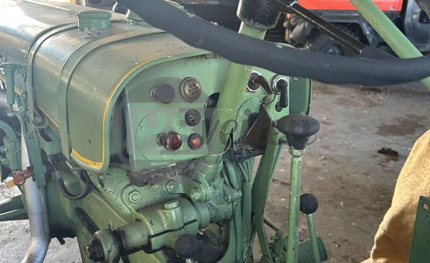 Oldtimer tractor