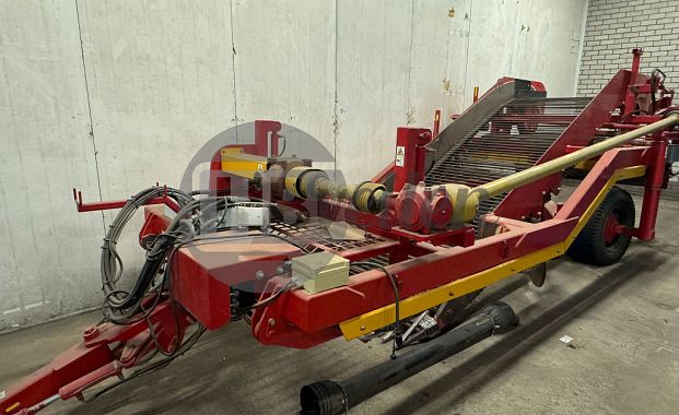 Rooimachine (1.50)