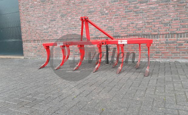 Cultivator