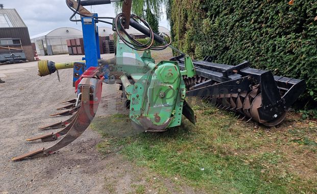 Voorzetcultivator-freescombinatie