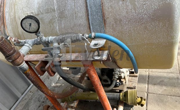 Spuittank