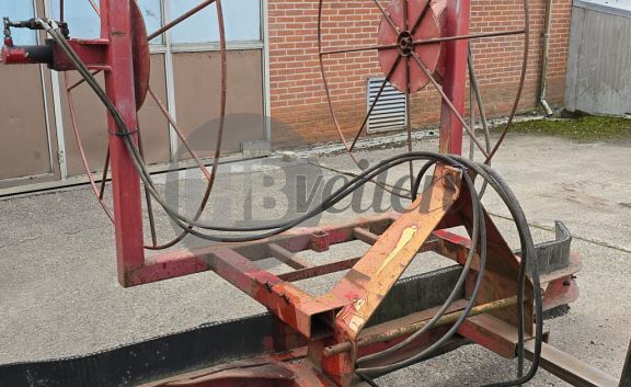 Schuifbord met oproller