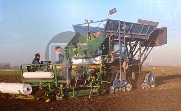 Plantdak met voorlader