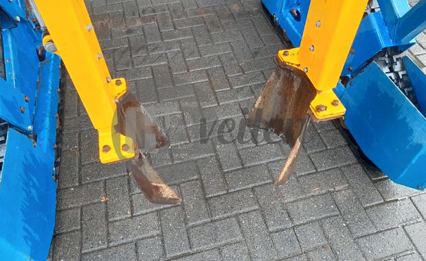 Kluitsteekmachine