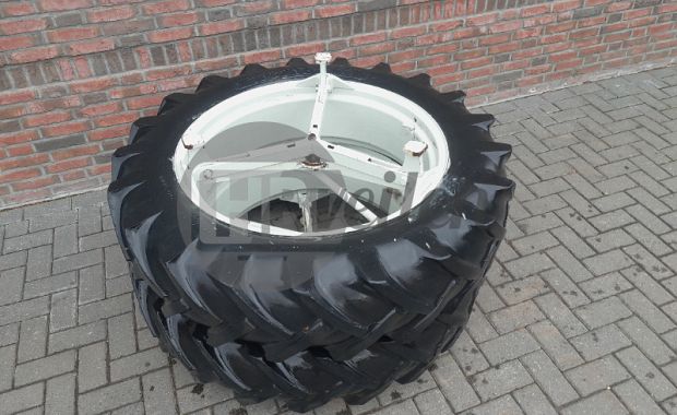 Tractor