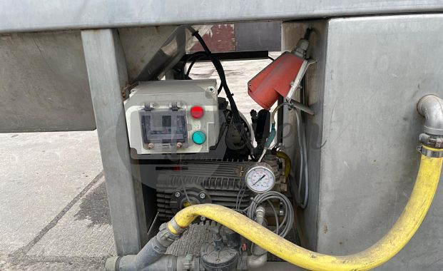 Fustreiniger