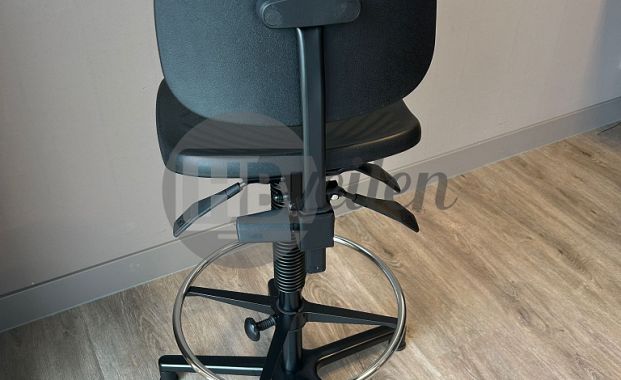 Pelstoelen (NIEUW)