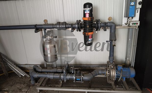 Waterpomp met frequentie regelaar