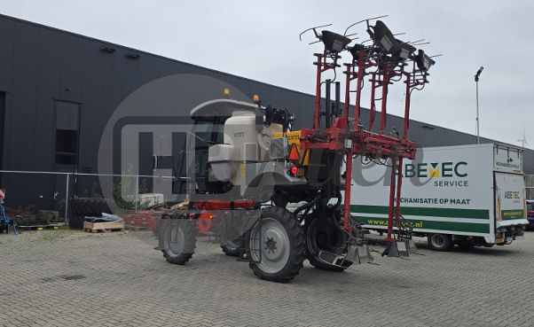 Werktuigdrager / Tractor