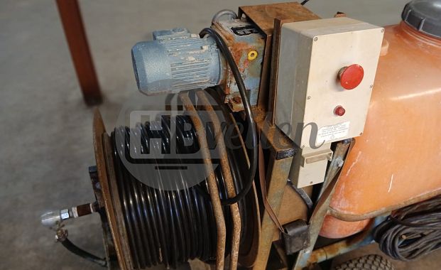 Spuitwagen / Motorvatspuit