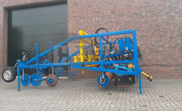 Plantgatenboormachine