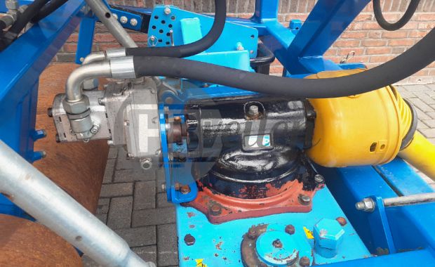 Plantgatenboormachine