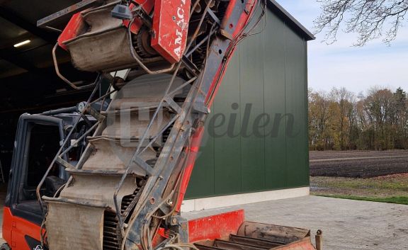 Elevator / Transporteur