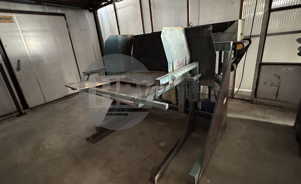 Kantelaar met afvoerband