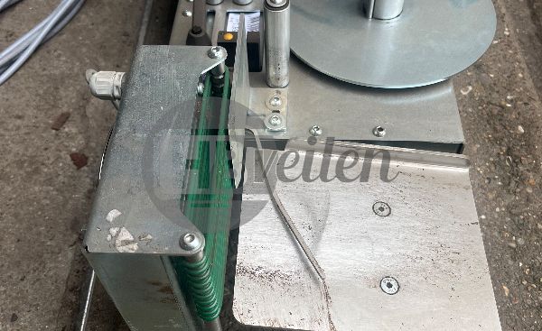 Stickerdispenser / sticker apparaat