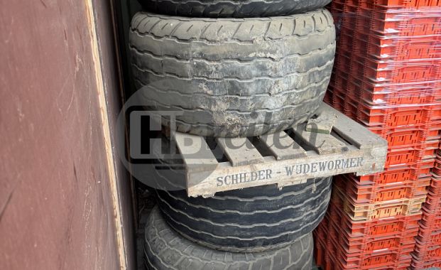 Landbouwwagen wielen