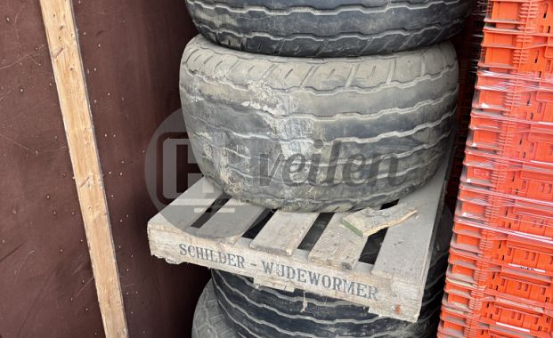 Landbouwwagen wielen