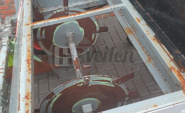 Sleuvenfrees / Plantmachine