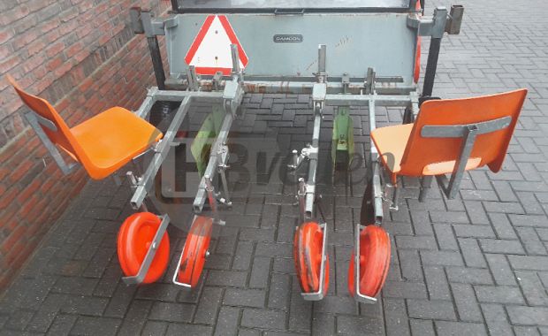 Sleuvenfrees / Plantmachine