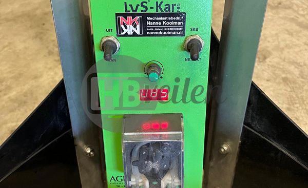 Mangkar / LVS spuitwagen