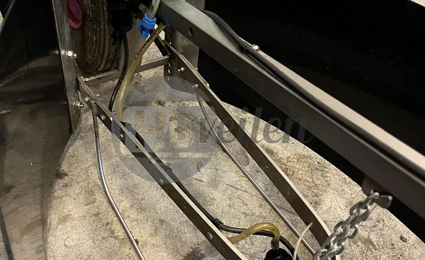 Mangkar / LVS spuitwagen