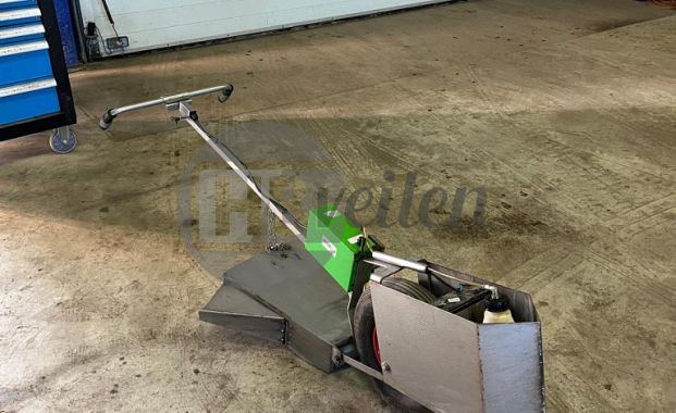 Mangkar / LVS spuitwagen