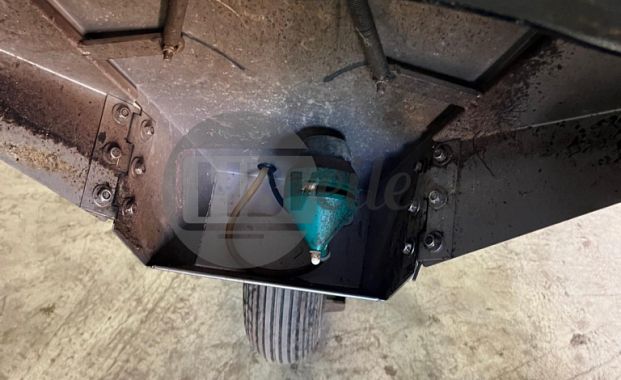 Mangkar / LVS spuitwagen