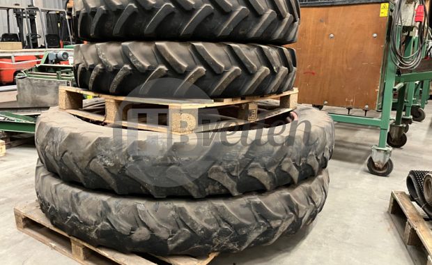 Tractorvelgen + banden