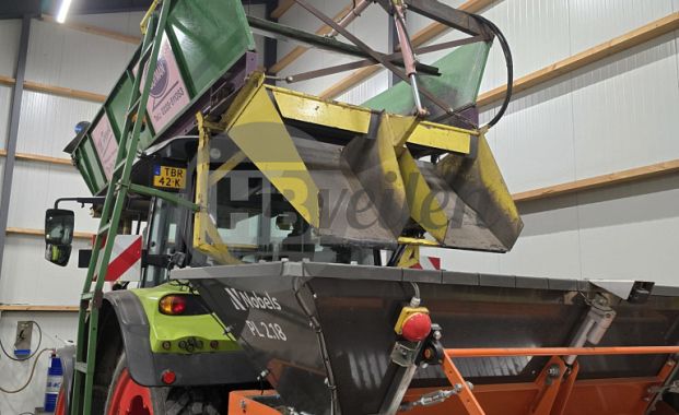 Plantdak met voorlader