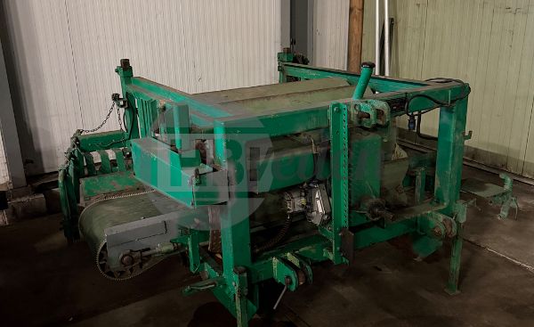 Overschietmachine met diverse sets