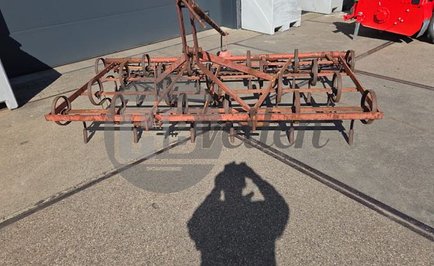 Cultivator / Triltand