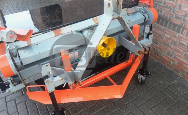 Sleuvenfrees / Plantmachine