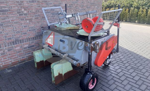 Sleuvenfrees / Plantmachine