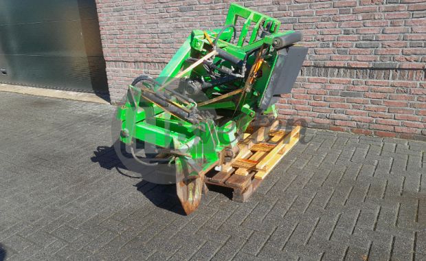 Wortelsnijder / Bomenrooier